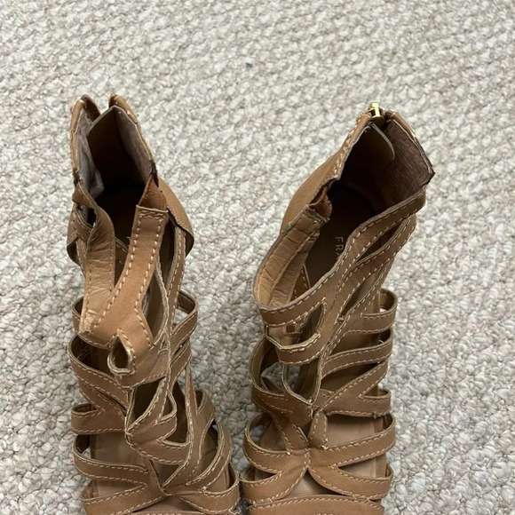 Franco sarto brown strappy  wedge sandal heels size 10 - Picture 10 of 11
